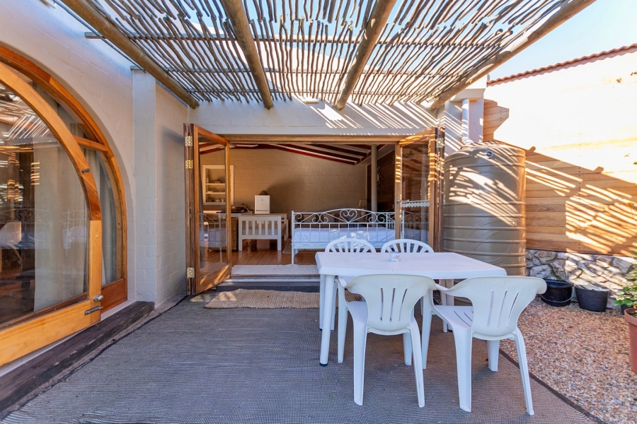 5 Bedroom Property for Sale in Trekoskraal Western Cape